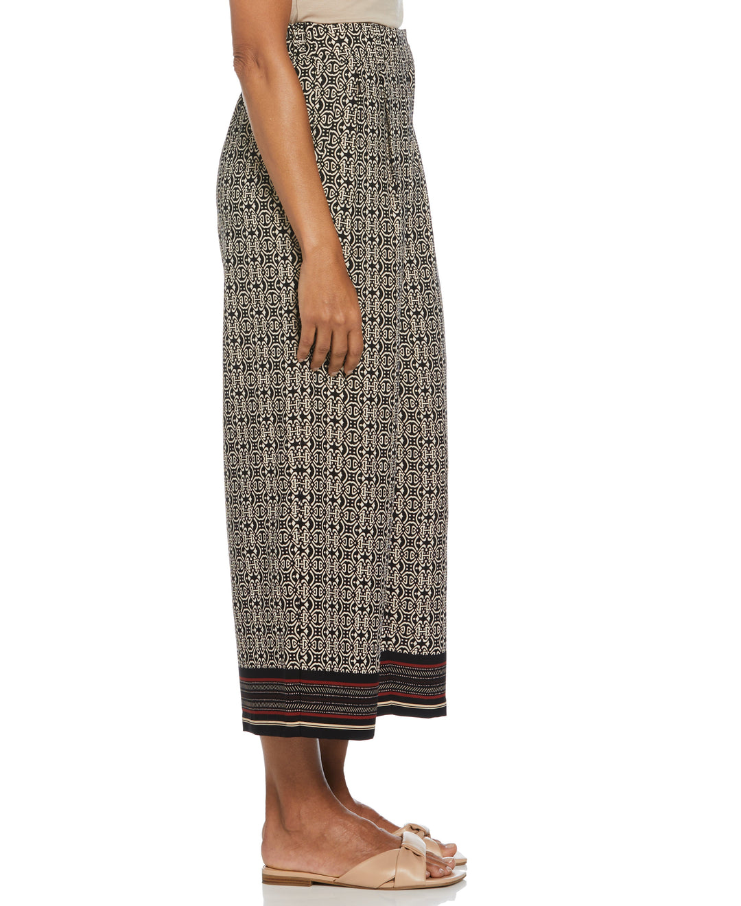 Medallion Print Wide Leg Crop Pant (Black) 