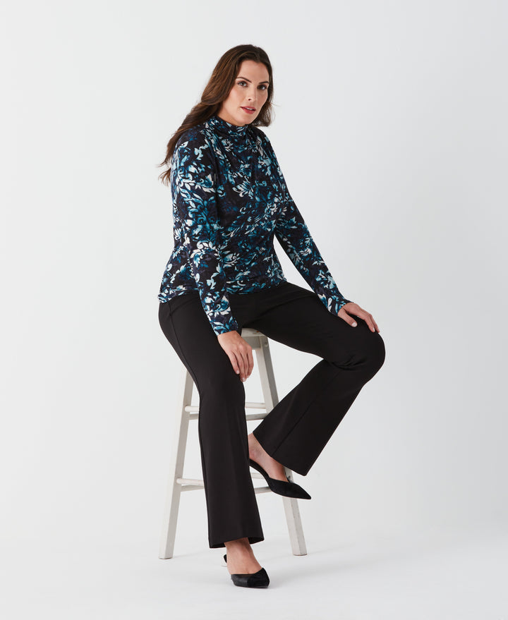 Plus Size Shadow Damask Print Ruched Mock Neck Top (Deep Teal) 
