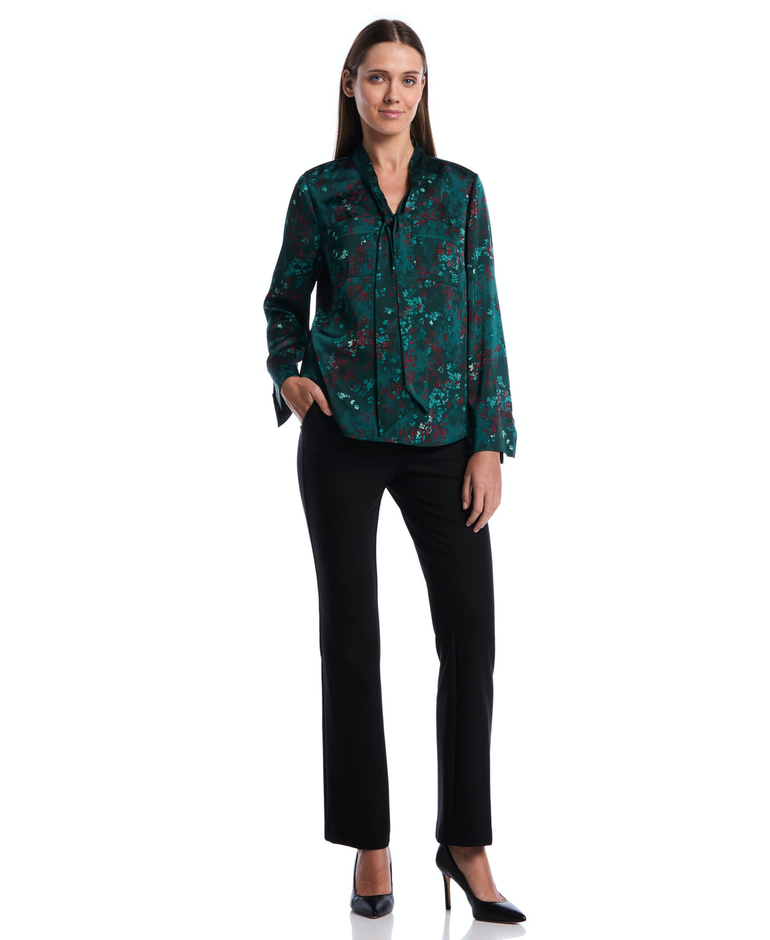 Petite Floral Tie Neck Patch Pocket Blouse (Ponderosa Pine) 