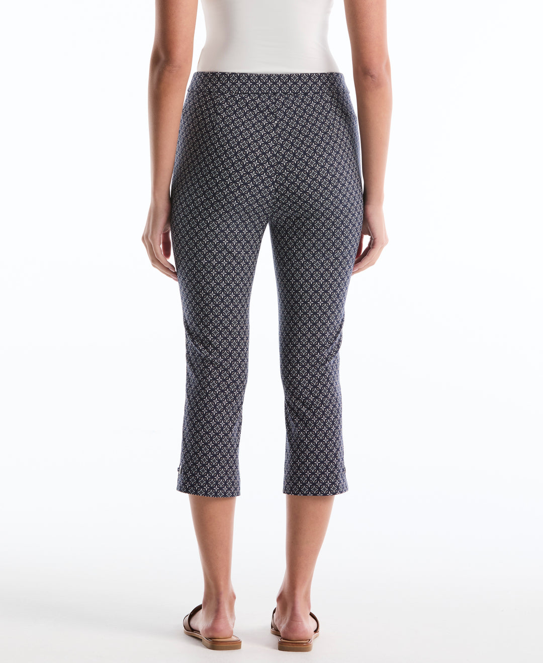 Petite Tile Print Capri with Riveted Vent (Peacoat) 