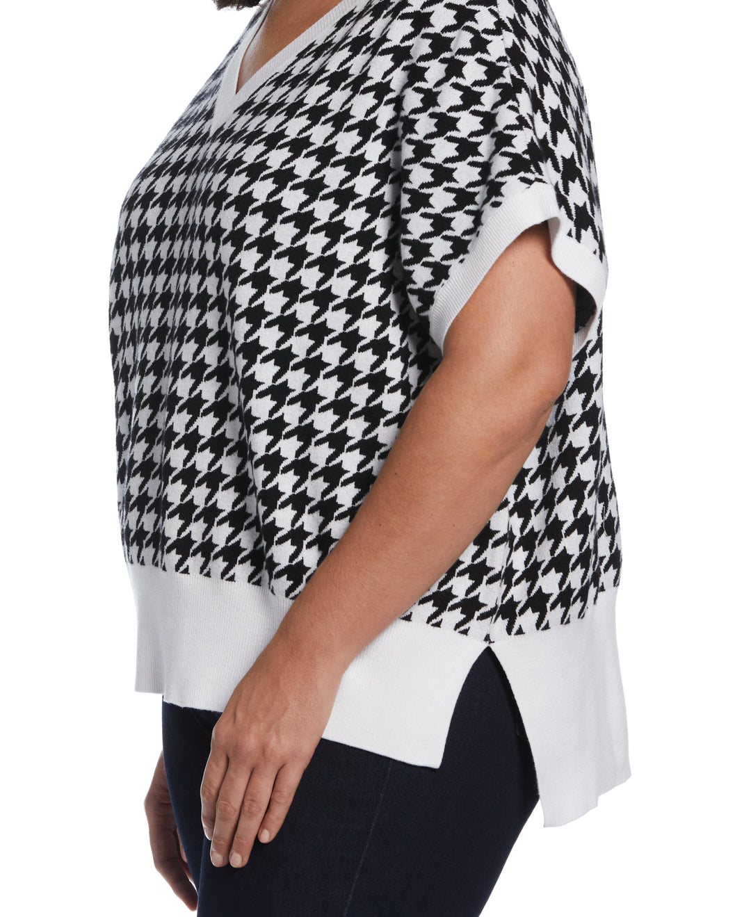 Houndstooth Sweater Vest (Black) 